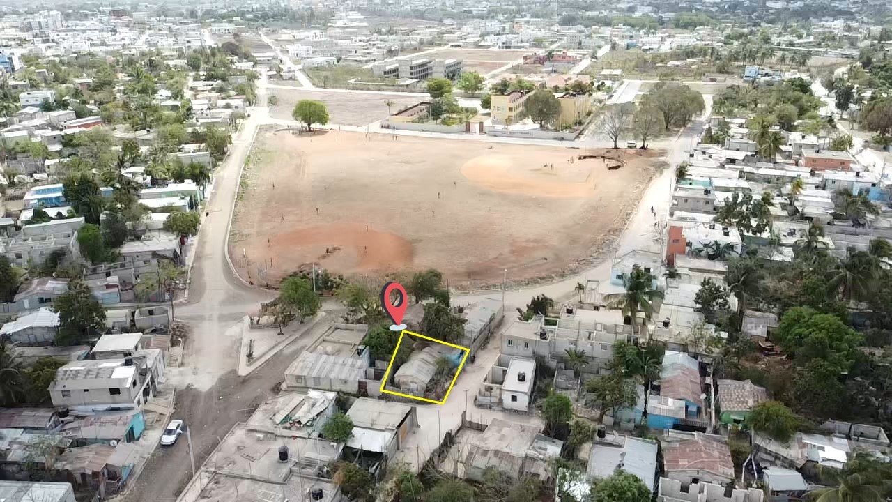 casas - EN El Brisal SE VENDE Propiedad con (2) Casas de Madera  y Zinc 4
