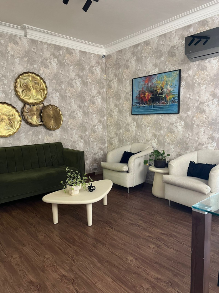 apartamentos - Venta de apartamento en Evaristo Morales 1
