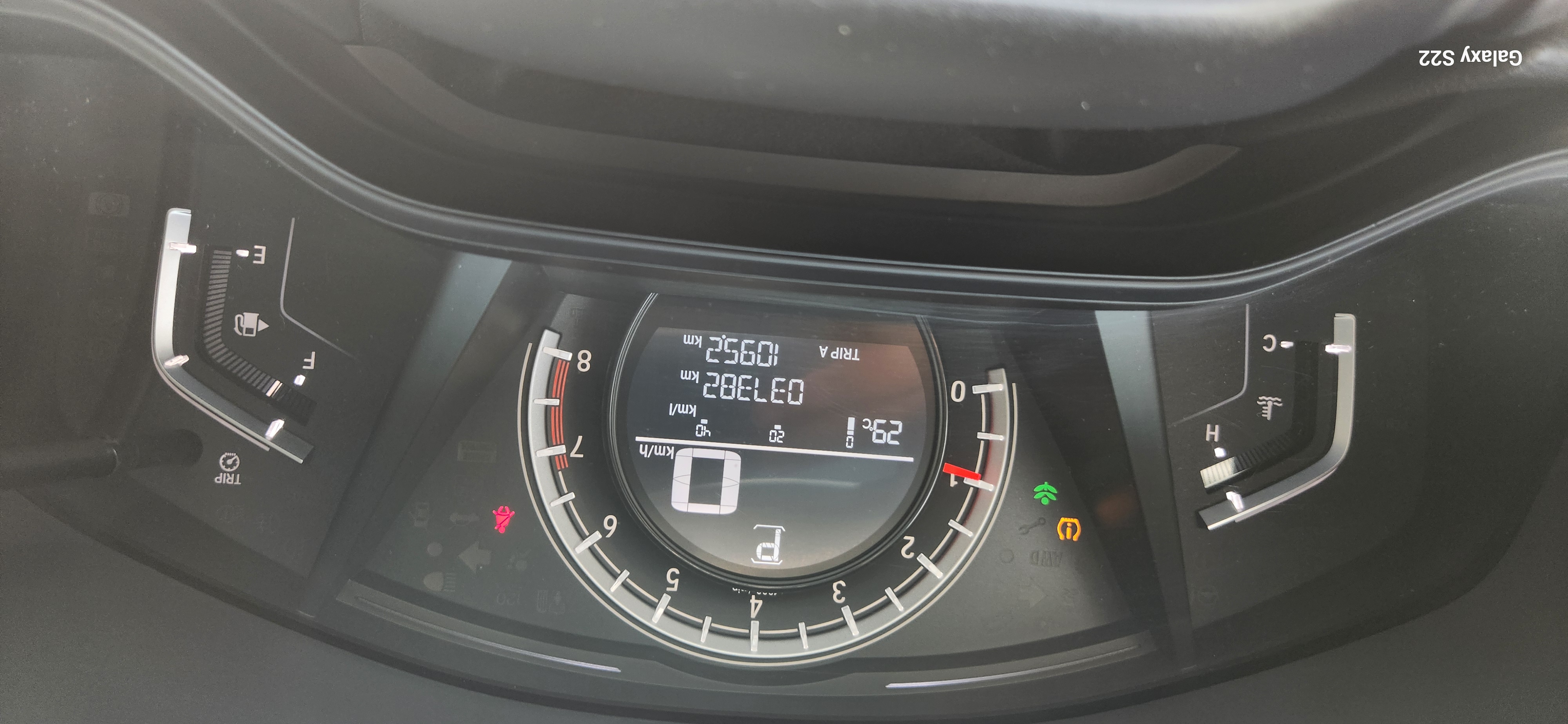 jeepetas y camionetas - honda crv lx 4x2 unico dueño precio negociable  3