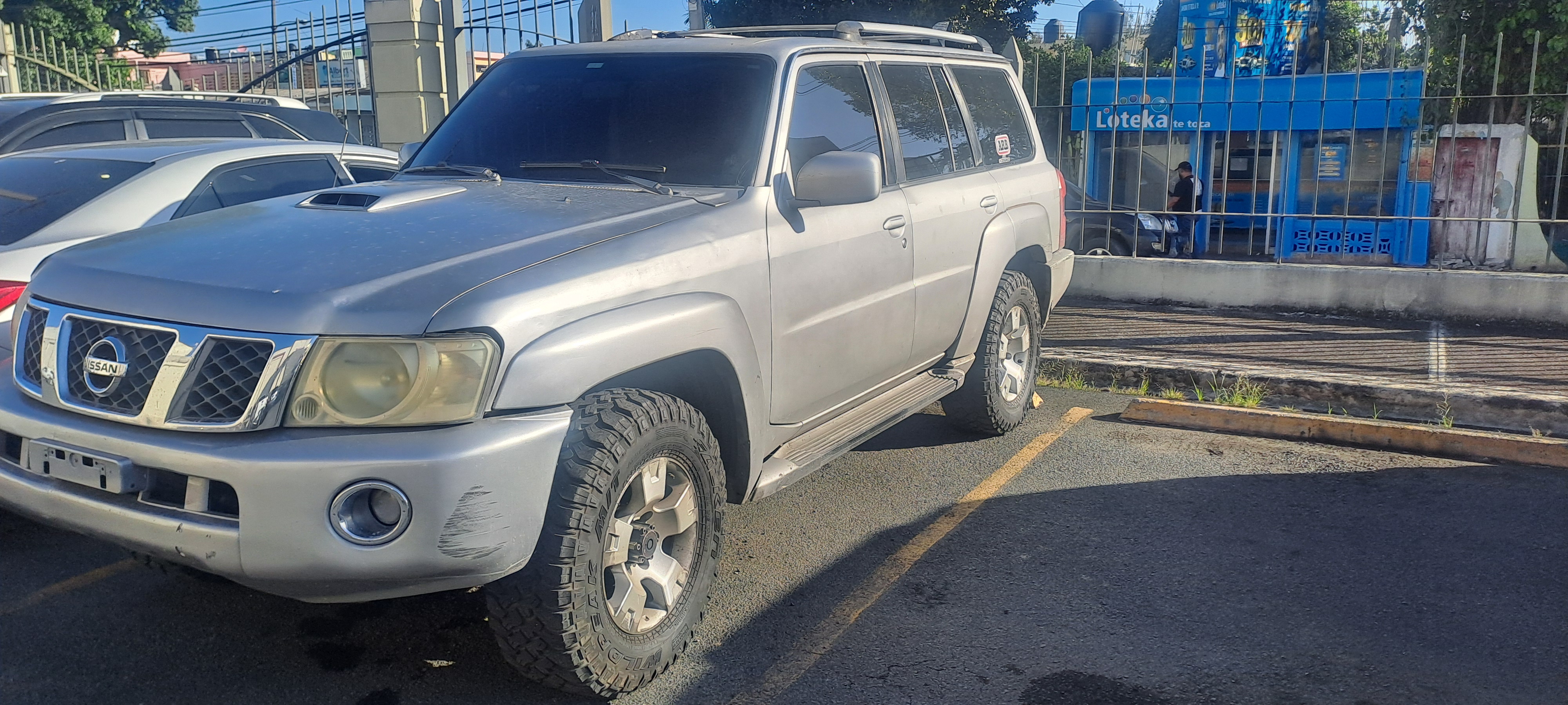 jeepetas y camionetas - Nissan Patrol 2005