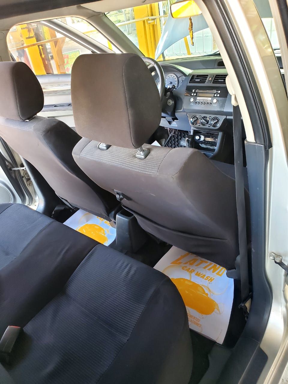 carros - suzuki Swift 2008 6