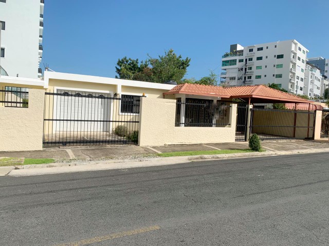 casas - Casa con fines comerciales 1