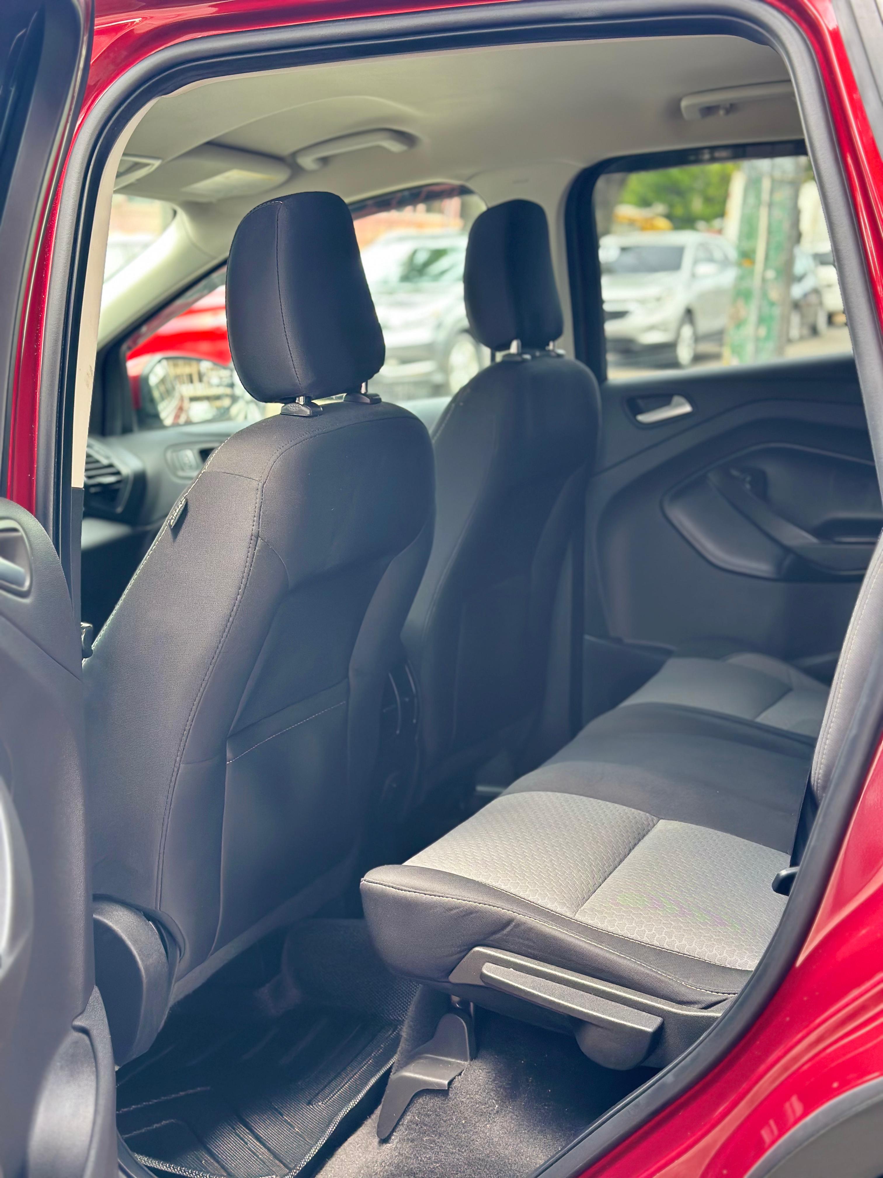 jeepetas y camionetas - 2019 FORD ESCAPE SE CLEAN CARFAX 6