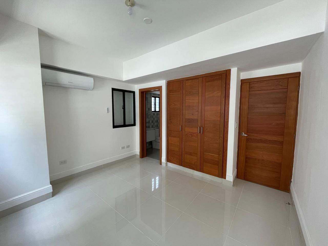 apartamentos - Alquiler de Apartamento en Evaristo Morales 3