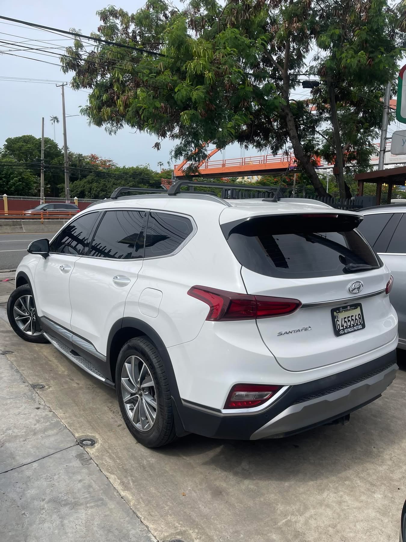 jeepetas y camionetas - HYUNDAI SANTA FE 2019 3