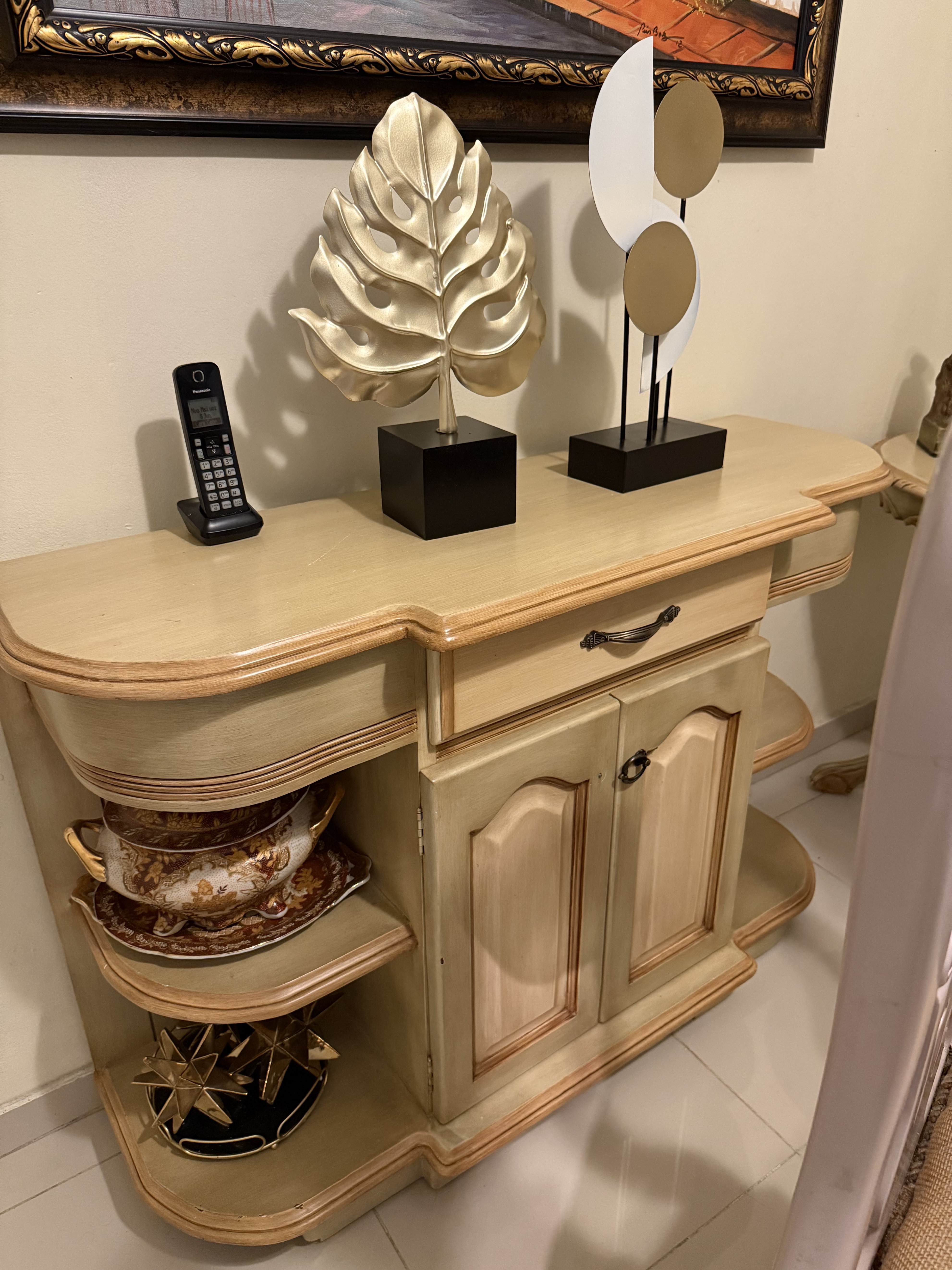 muebles y colchones - VENTA DE JUEGO DE COMEDOR REDONDO DE 6 SILLAS EN CAOBA / $80,000 1