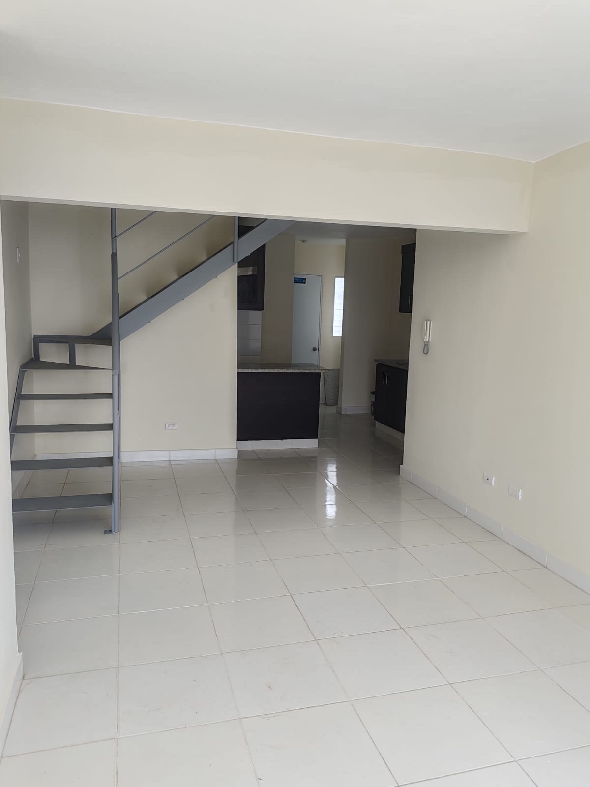 apartamentos - Se alquila penthouse en Residencial Joel Arturo V Licey al medio 2