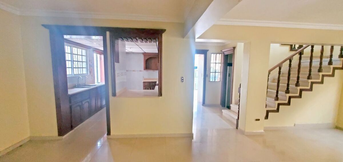 casas - Casa en las Praderas de 4 habitaciones  2