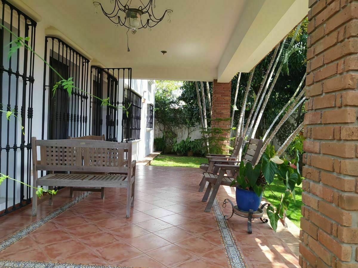 casas - Venta de Casa en Alameda amplia con Patio 3