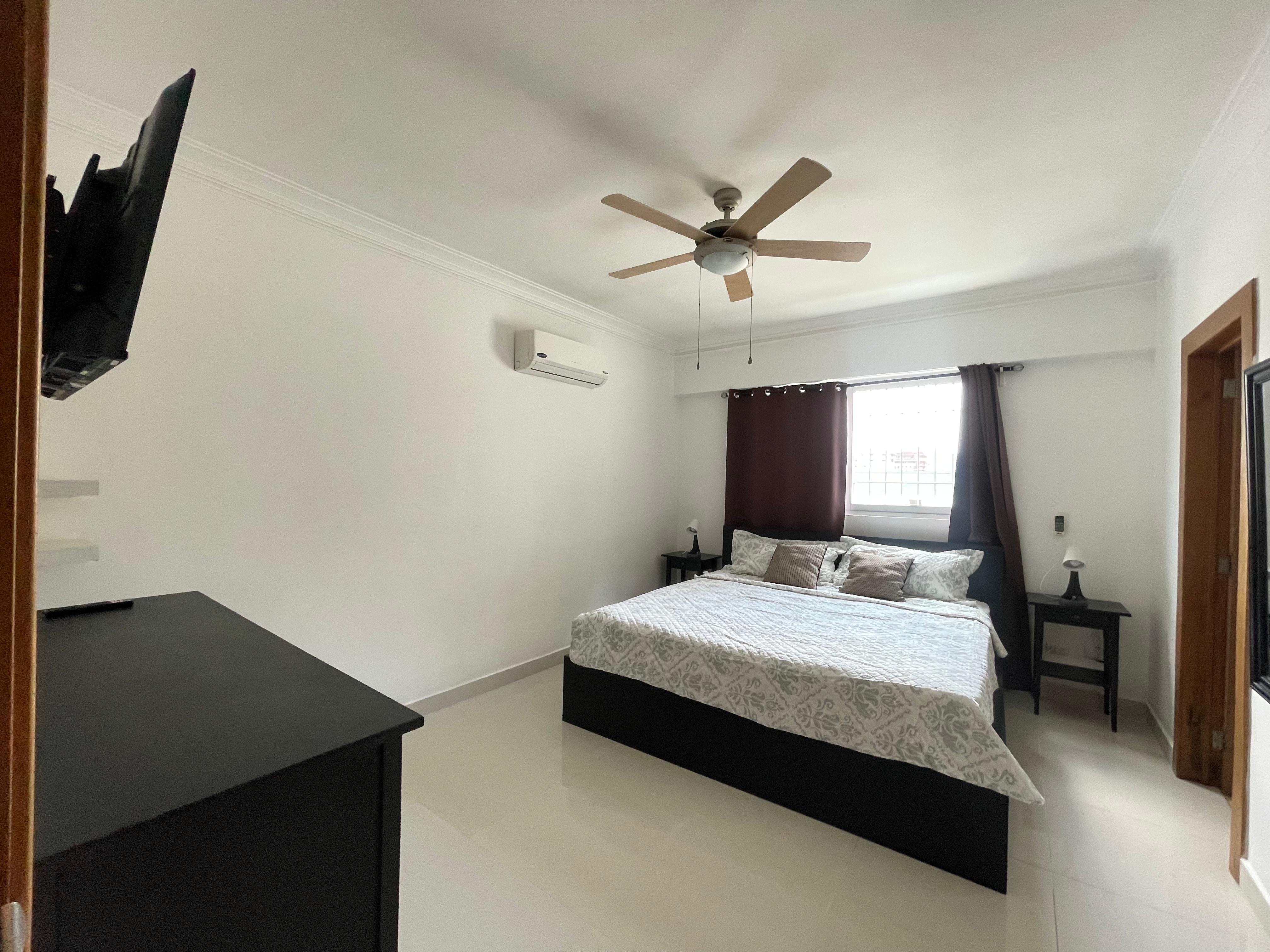 apartamentos - Apartamento amueblado en alquiler en Evaristo Morales  1