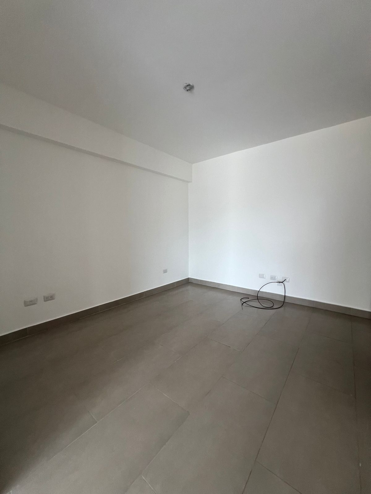 apartamentos - SE ALQUILA APARTAMENTO CON LINEA BLANCA Y PISCINA, UBICADO EN MIRADOR SUR  4