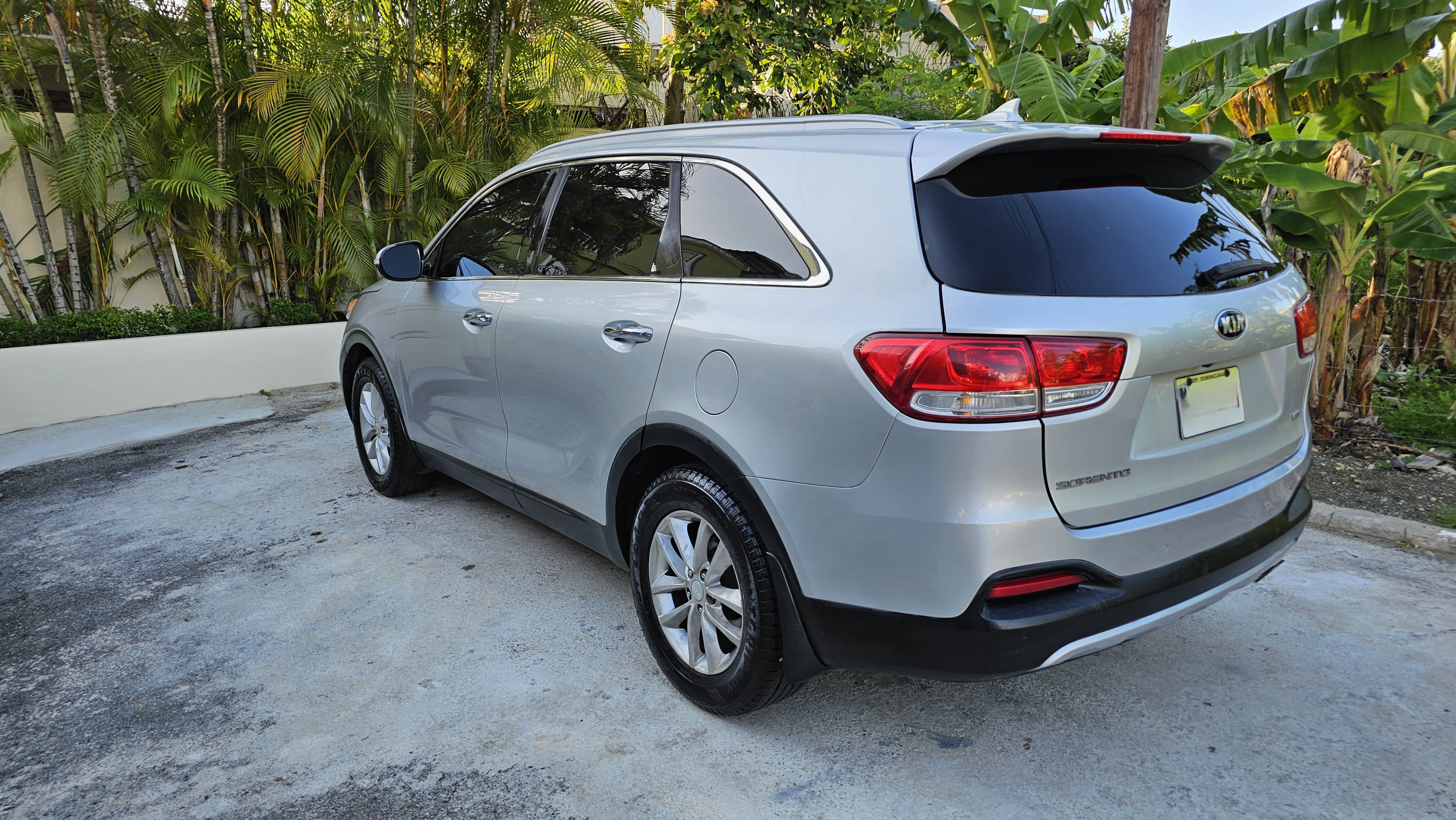 jeepetas y camionetas - Vendo Kia Sorento 2016 6