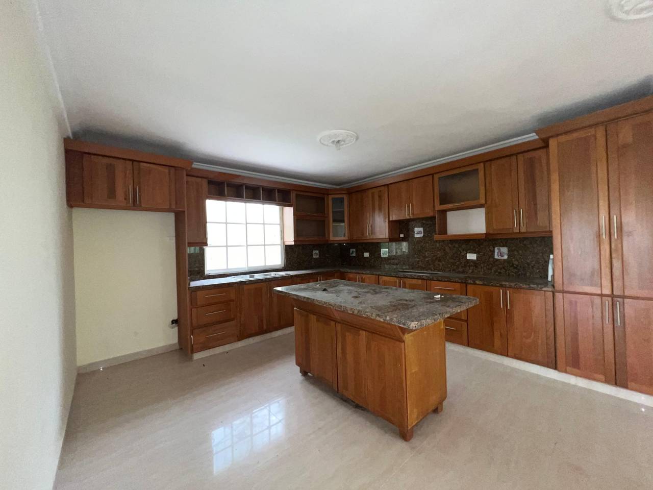 casas - Se vende casa de dos niveles Prado Oriental  8