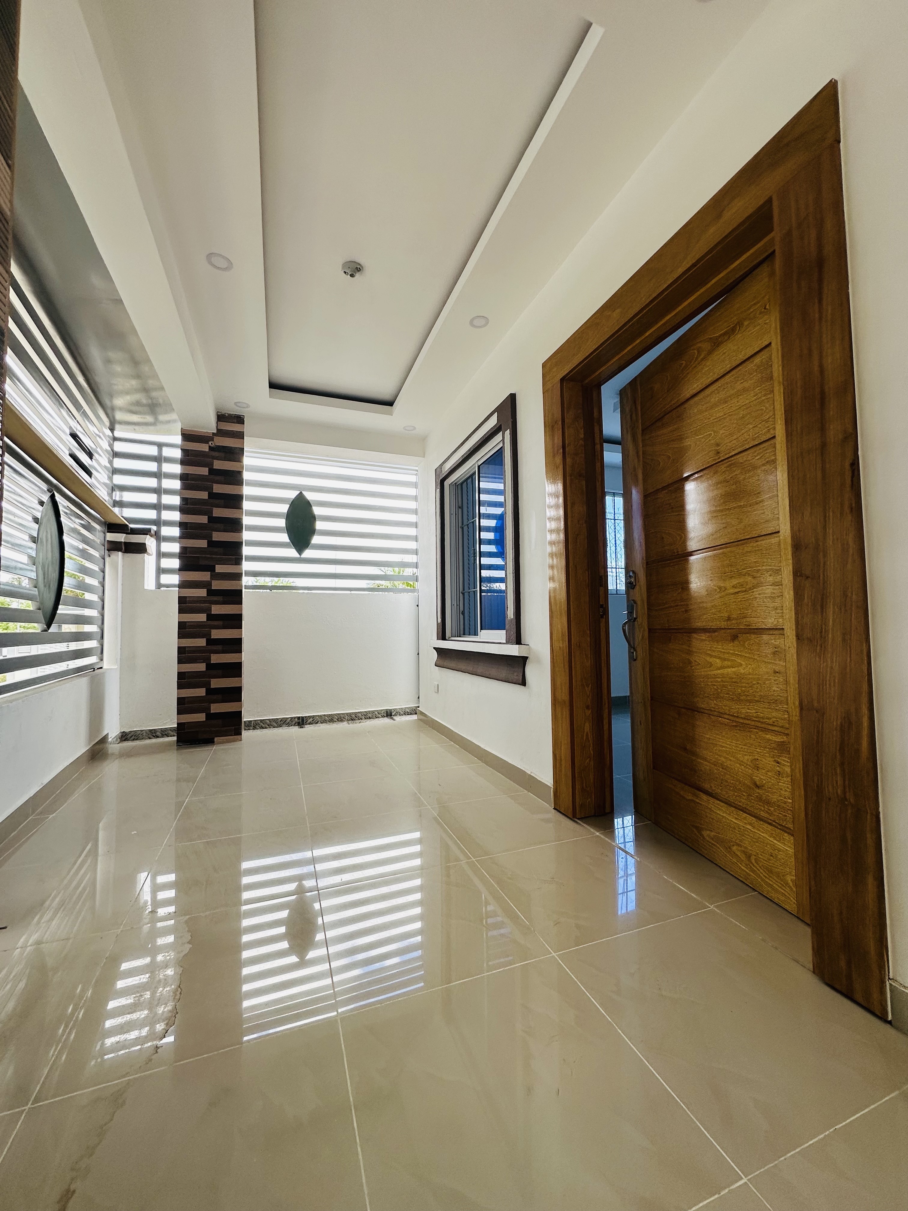 casas - CASA EN VENTA EN SANTIAGO DE LOS CABALLEROS  2