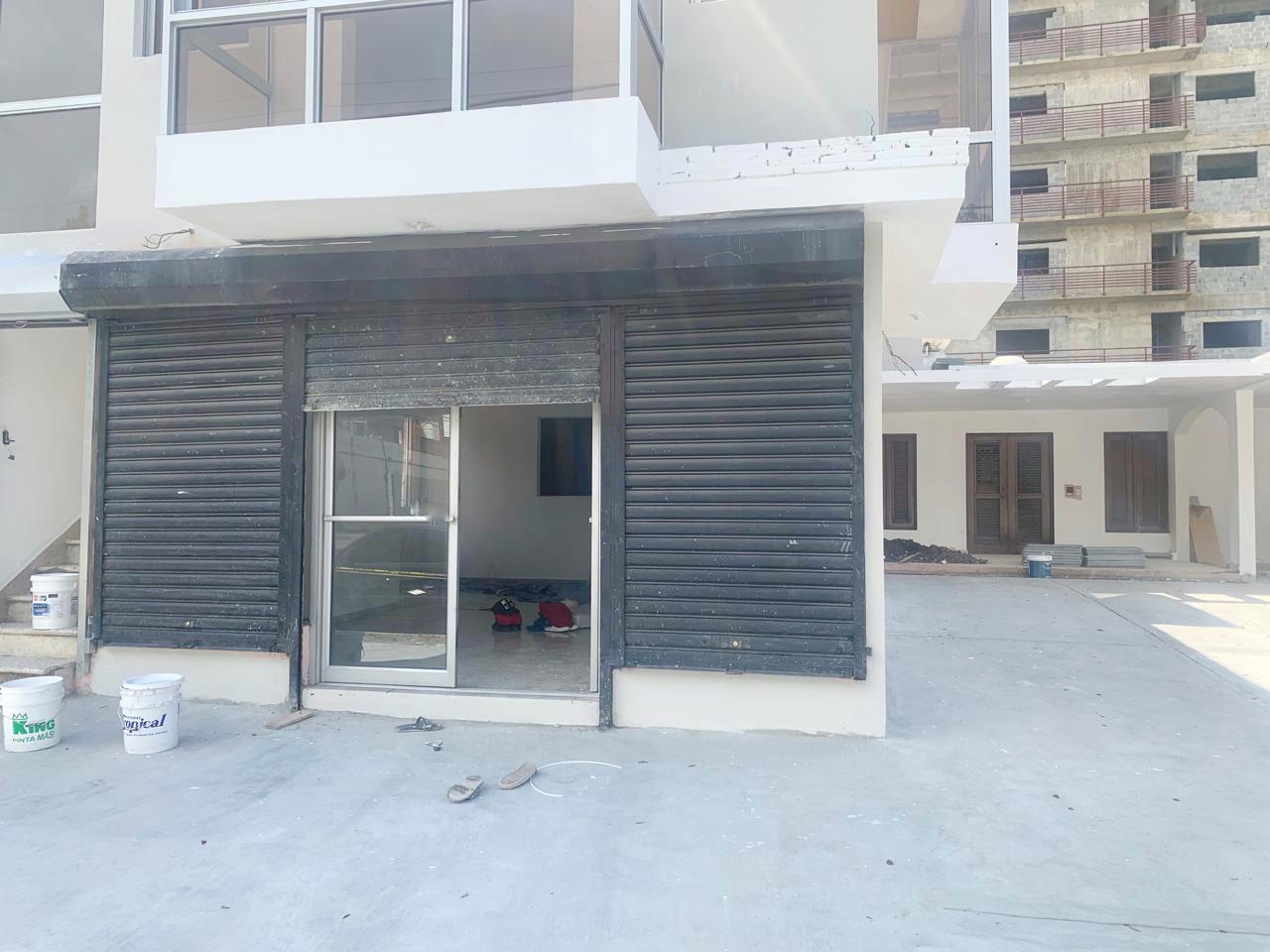 oficinas y locales comerciales - Local comercial en Bella vista  1