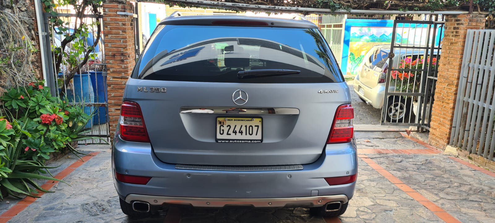 jeepetas y camionetas - Mercedes-Benz ML350 4matic 2010 2