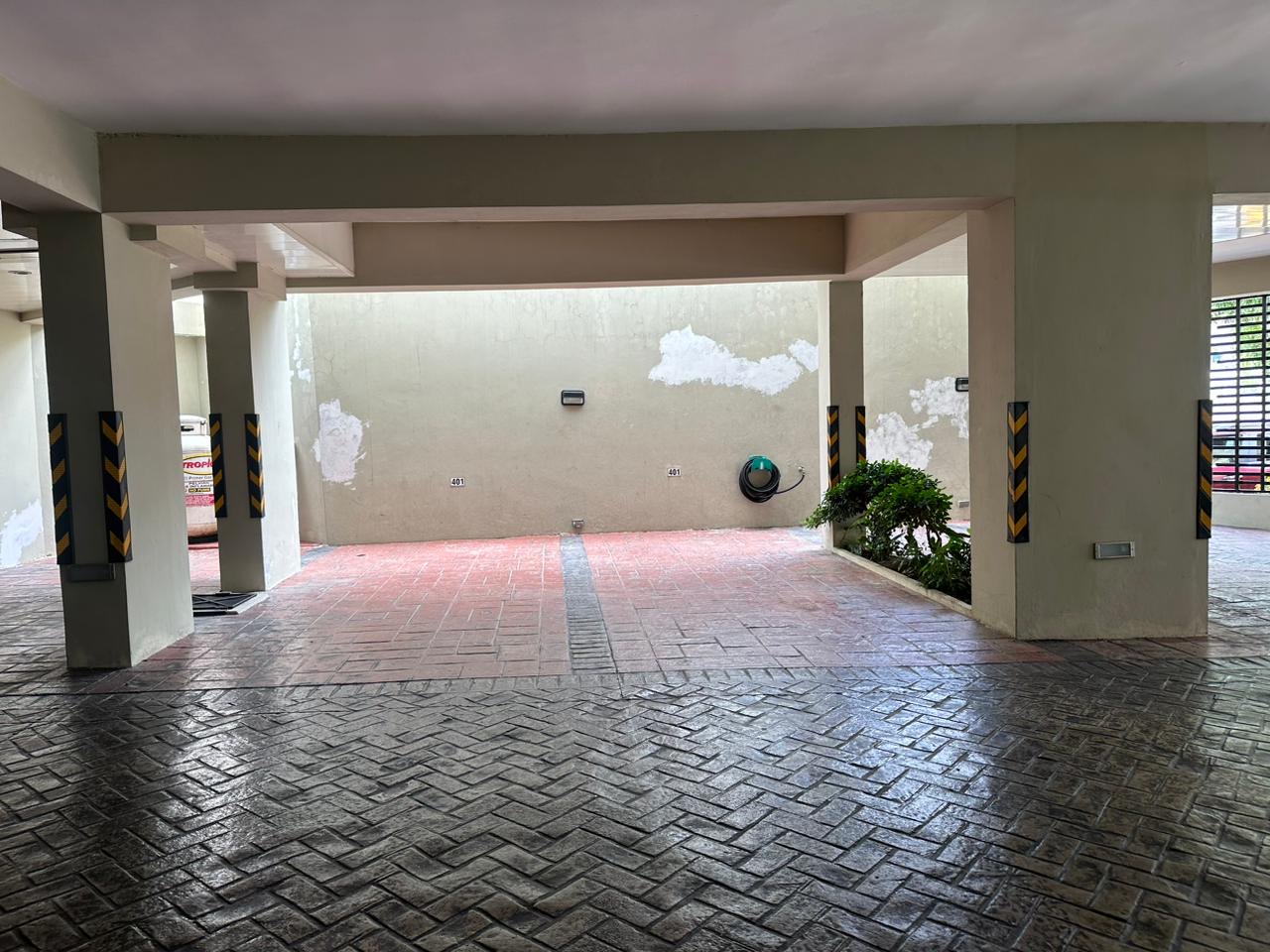 apartamentos - Vendono oferta Ph renacimiento tres hab con baño  4