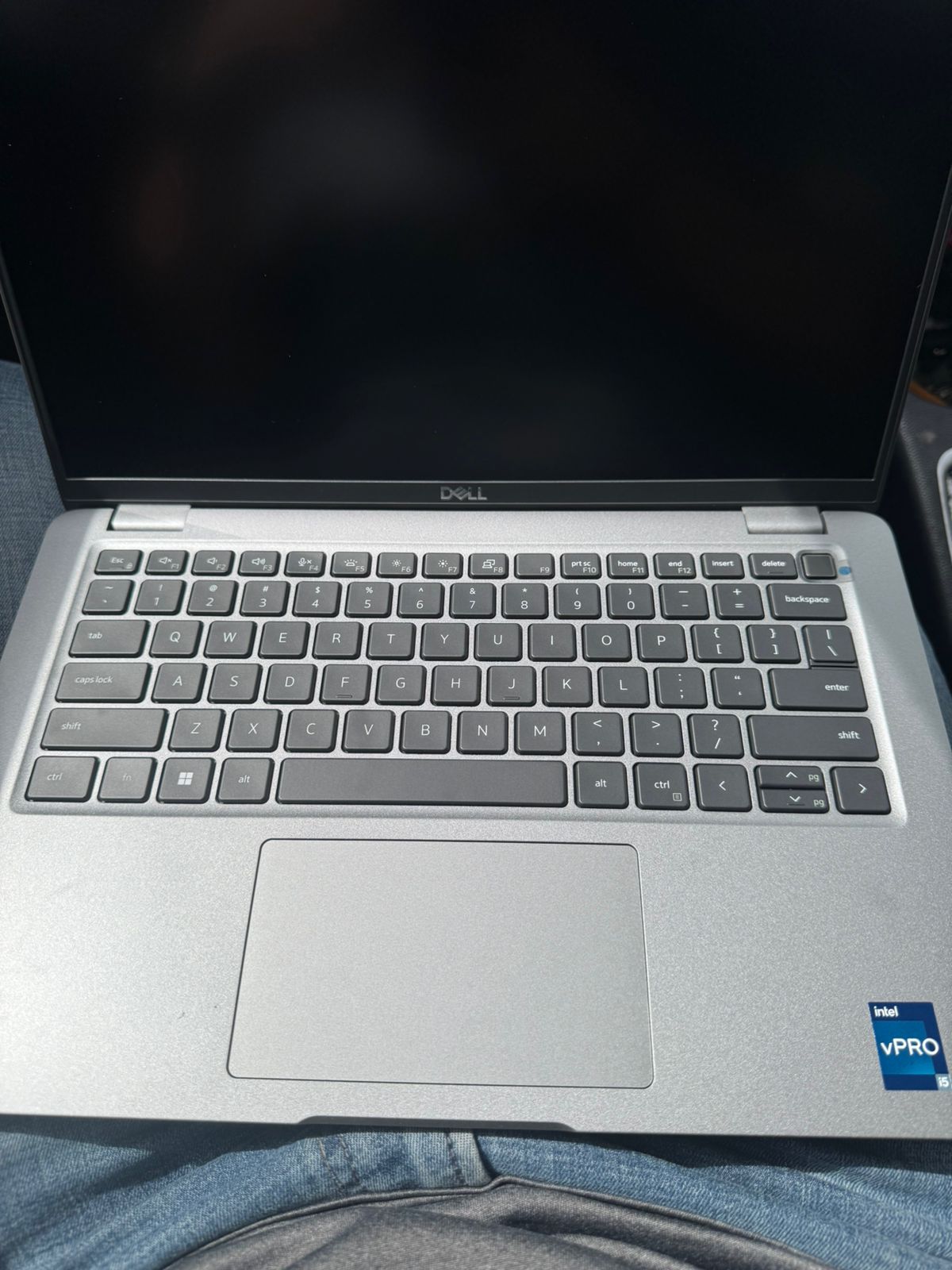 computadoras y laptops - Dell Latitude 5440 – Core i5 13th Gen - NUEVA 3