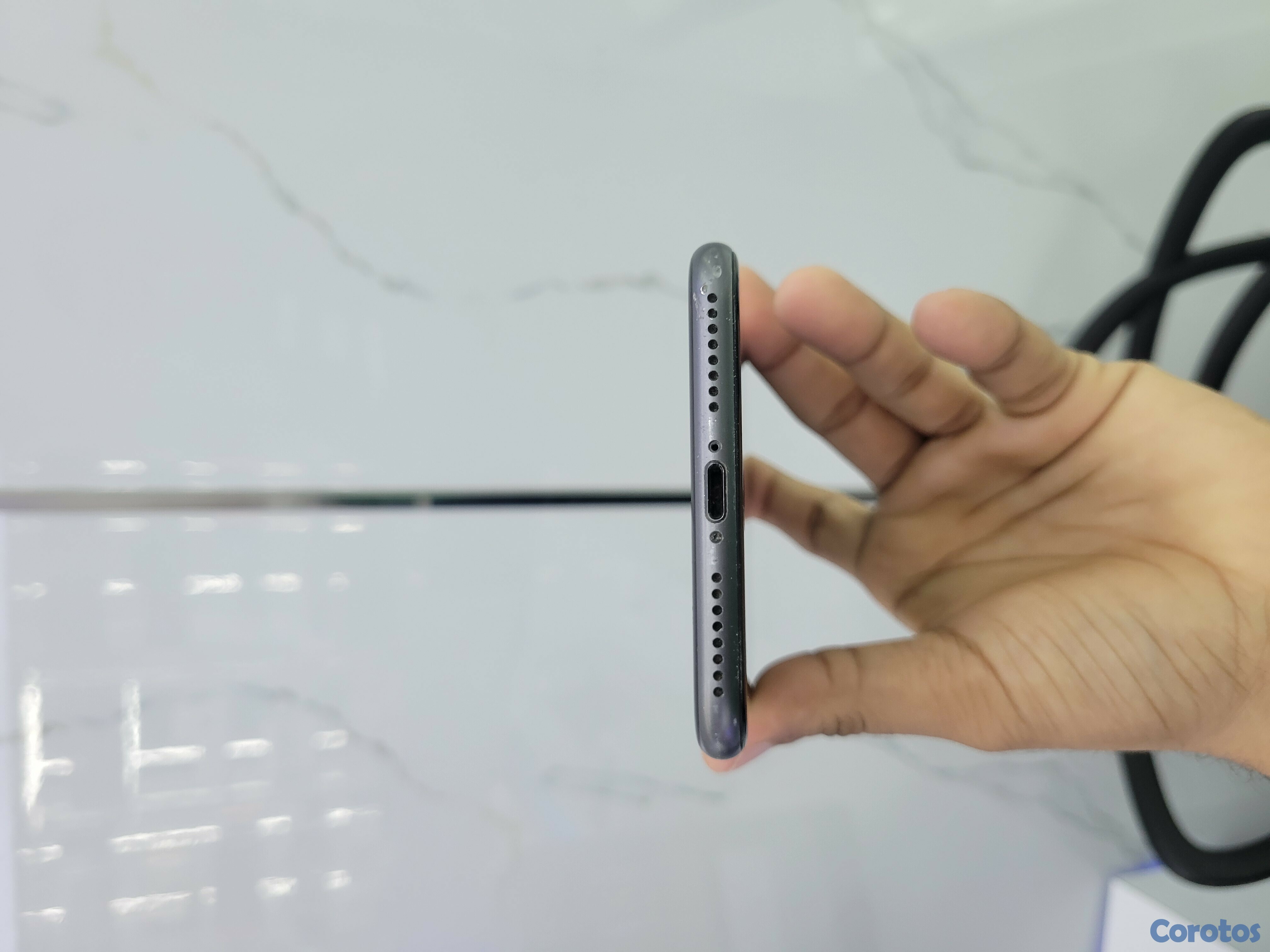 celulares y tabletas - iPhone 8 plus de 64gb  2