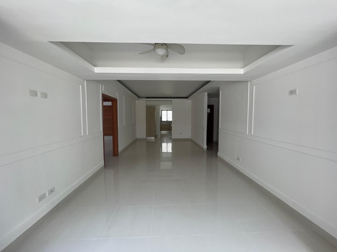 apartamentos - Alquiler de Apartamento en Evaristo Morales 4