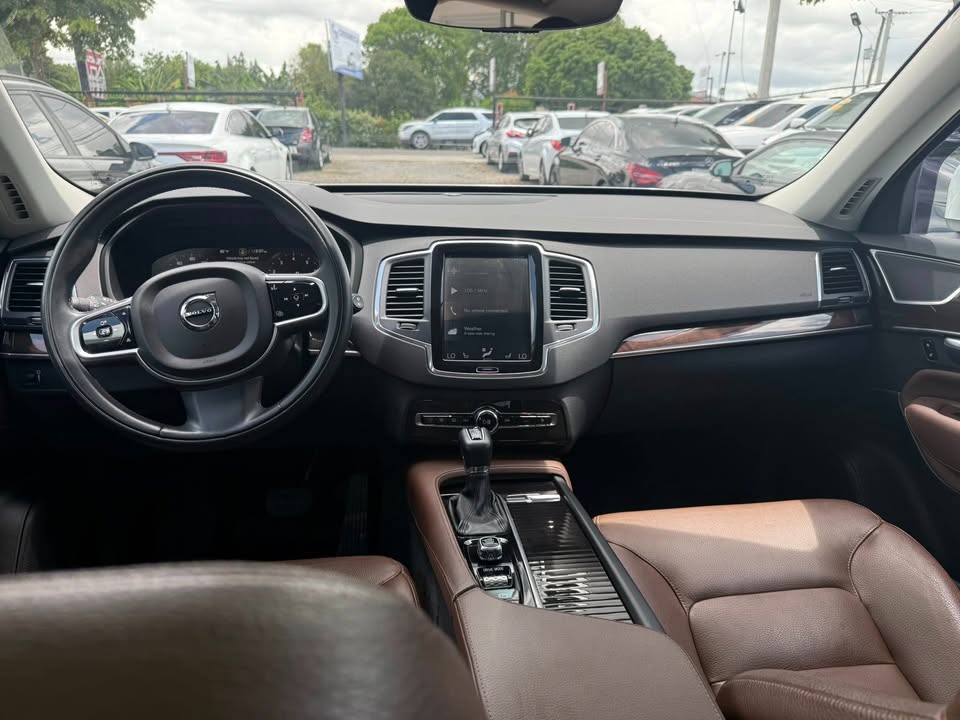 jeepetas y camionetas - VOLVO XC90 T6 MOMENTUN AWD 2019 NUEVA 8