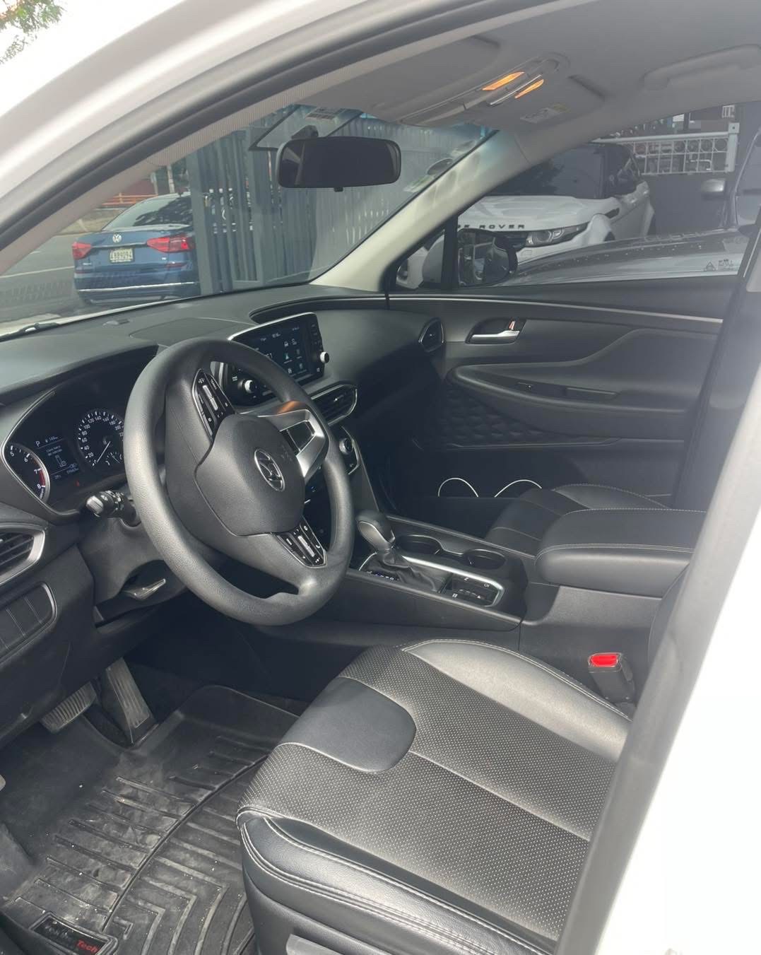 jeepetas y camionetas - HYUNDAI SANTA FE 2019 4