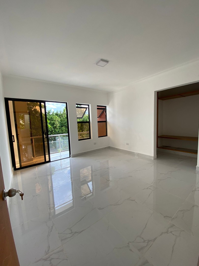 casas - Preciosa Casa Nueva en Residencial Martinez  4