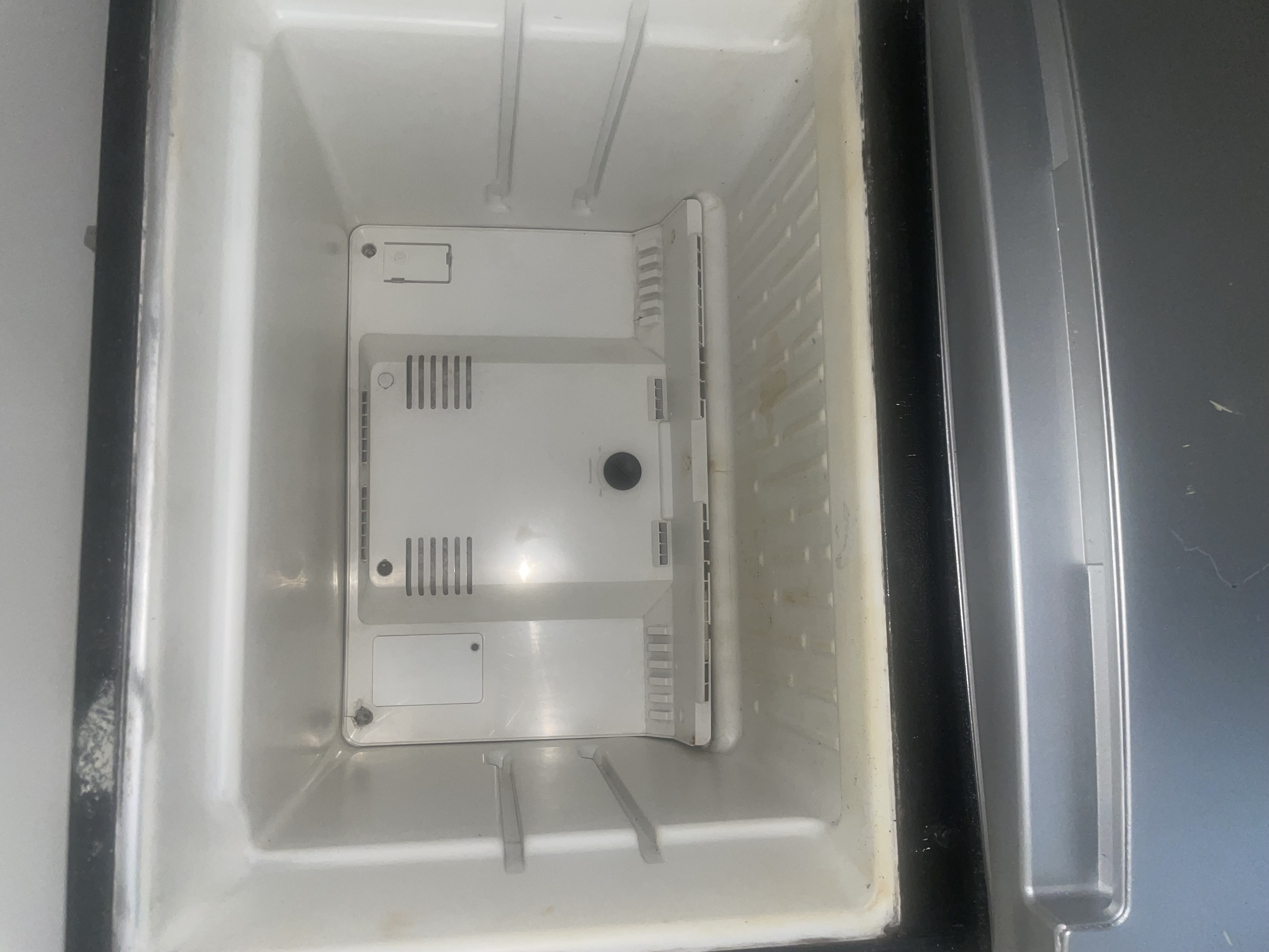 electrodomesticos - Nevera Whirlpool grande sin motor – ideal para rep 6