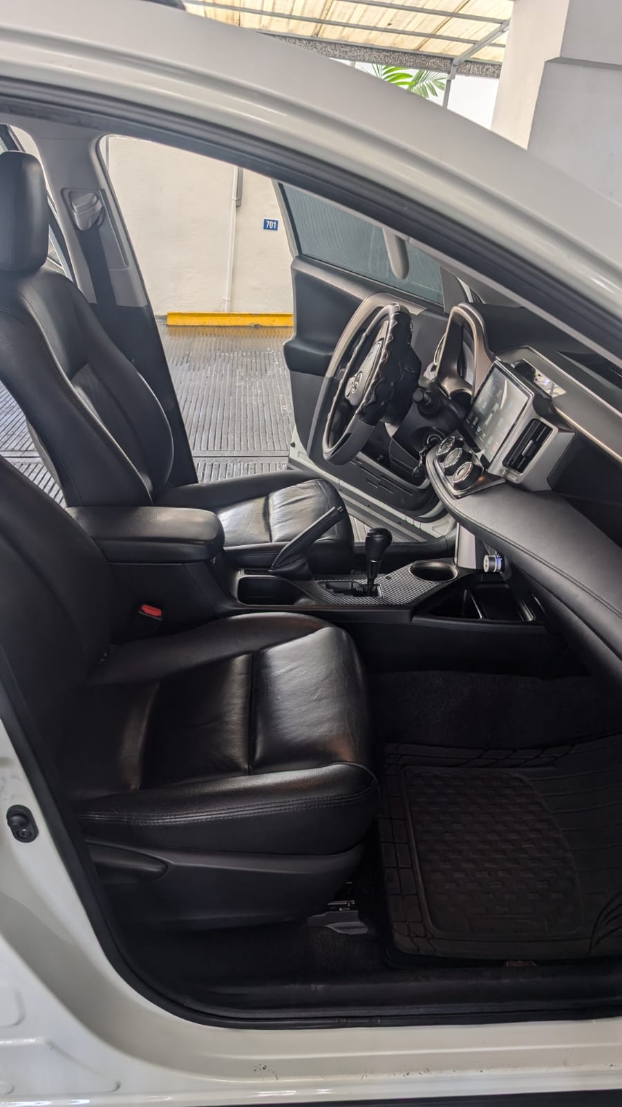 jeepetas y camionetas -  RAV4 2015 BLANCO OPTIMAS CONDICIONES 4