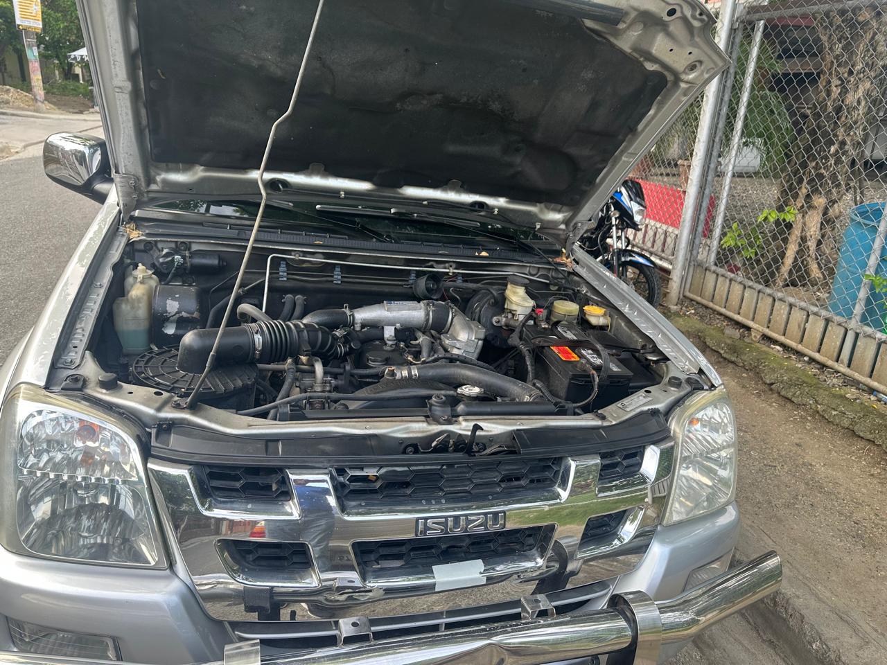 camiones y vehiculos pesados - isuzu Dmax 4x4 2005 6