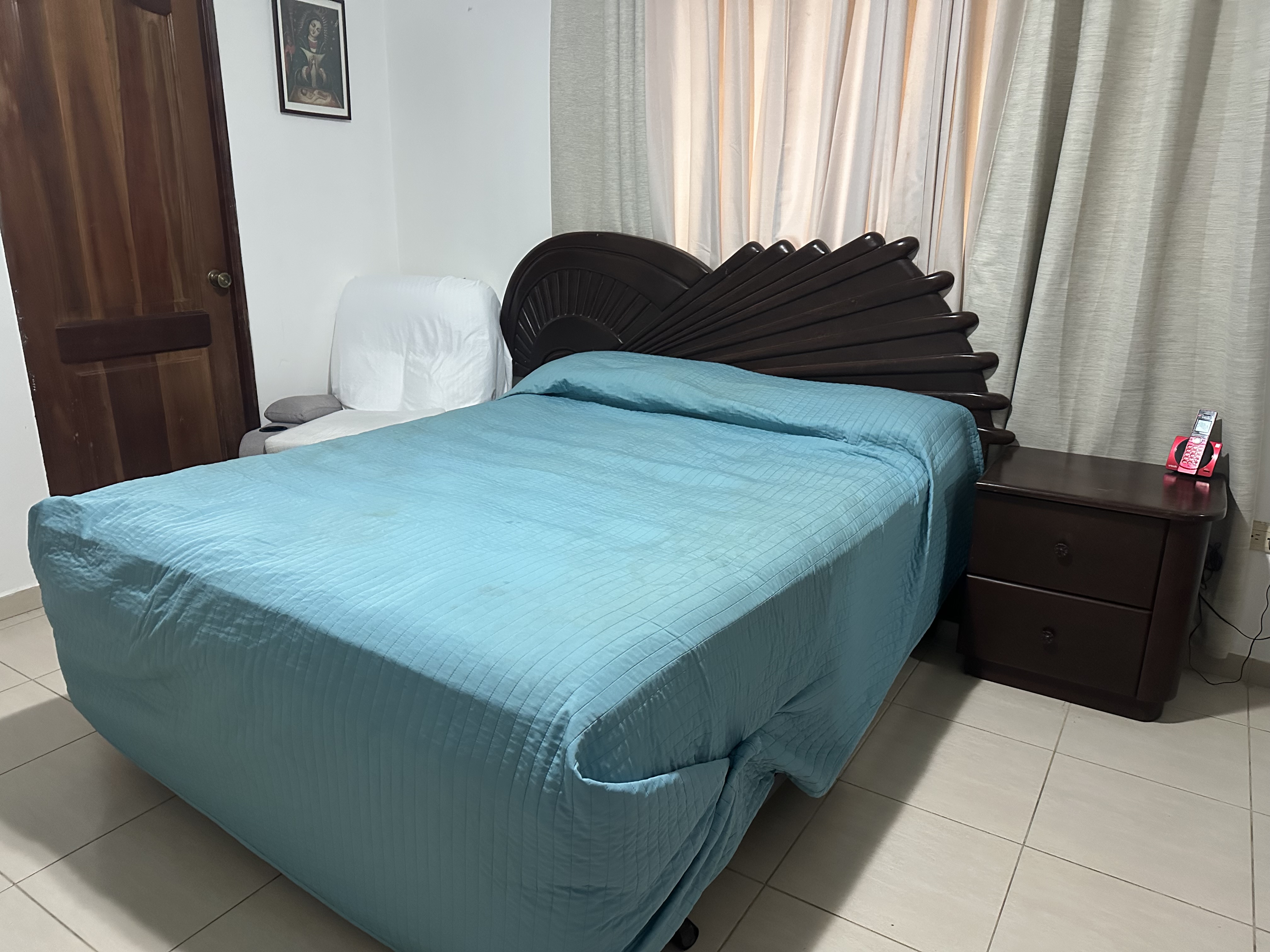 muebles y colchones - Juego de Habitación - Cama + Colchon -  1
