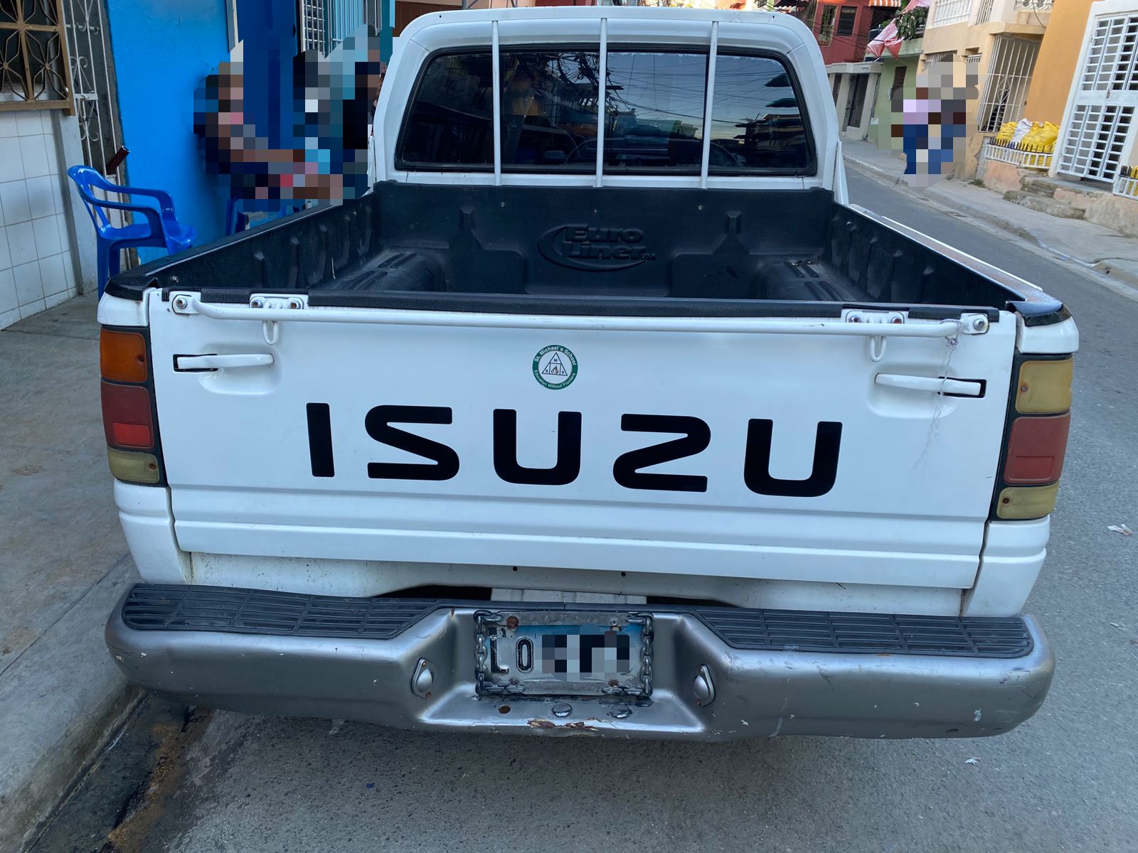 jeepetas y camionetas - Vendo Izusu KB 390k 2