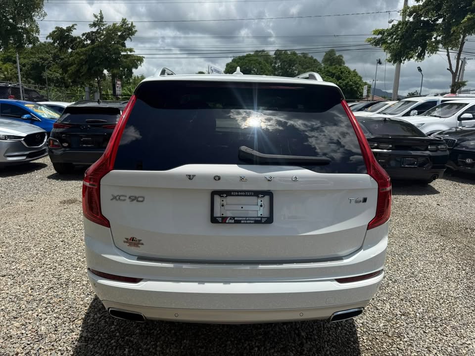 jeepetas y camionetas - VOLVO XC90 T6 MOMENTUN AWD 2019 NUEVA 5
