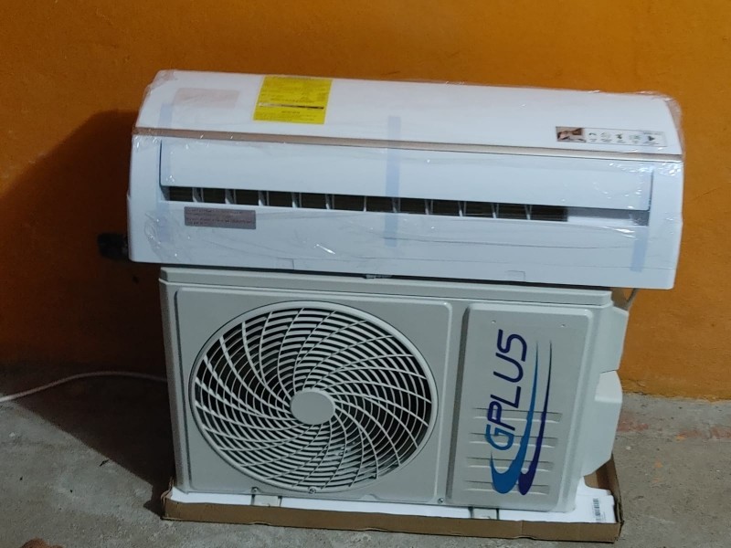 aires acondicionados y abanicos - Venta de aires en especial 12,000btu nuevos en su caja  1