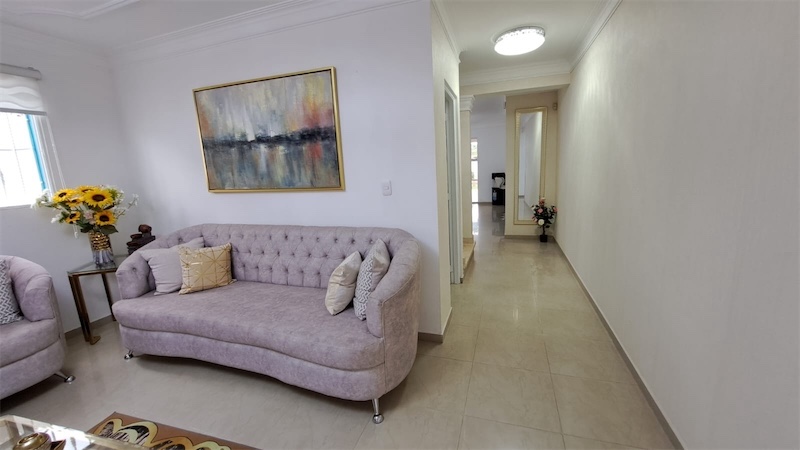 casas - CASA AMPLIA Y HERMOSA EN VENTA en el Embrujo. 9