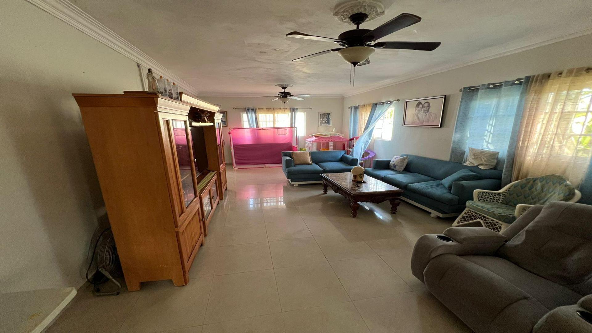 casas - Casa de 2 niveles en venta en Altos de Arroyo Hondo III 8