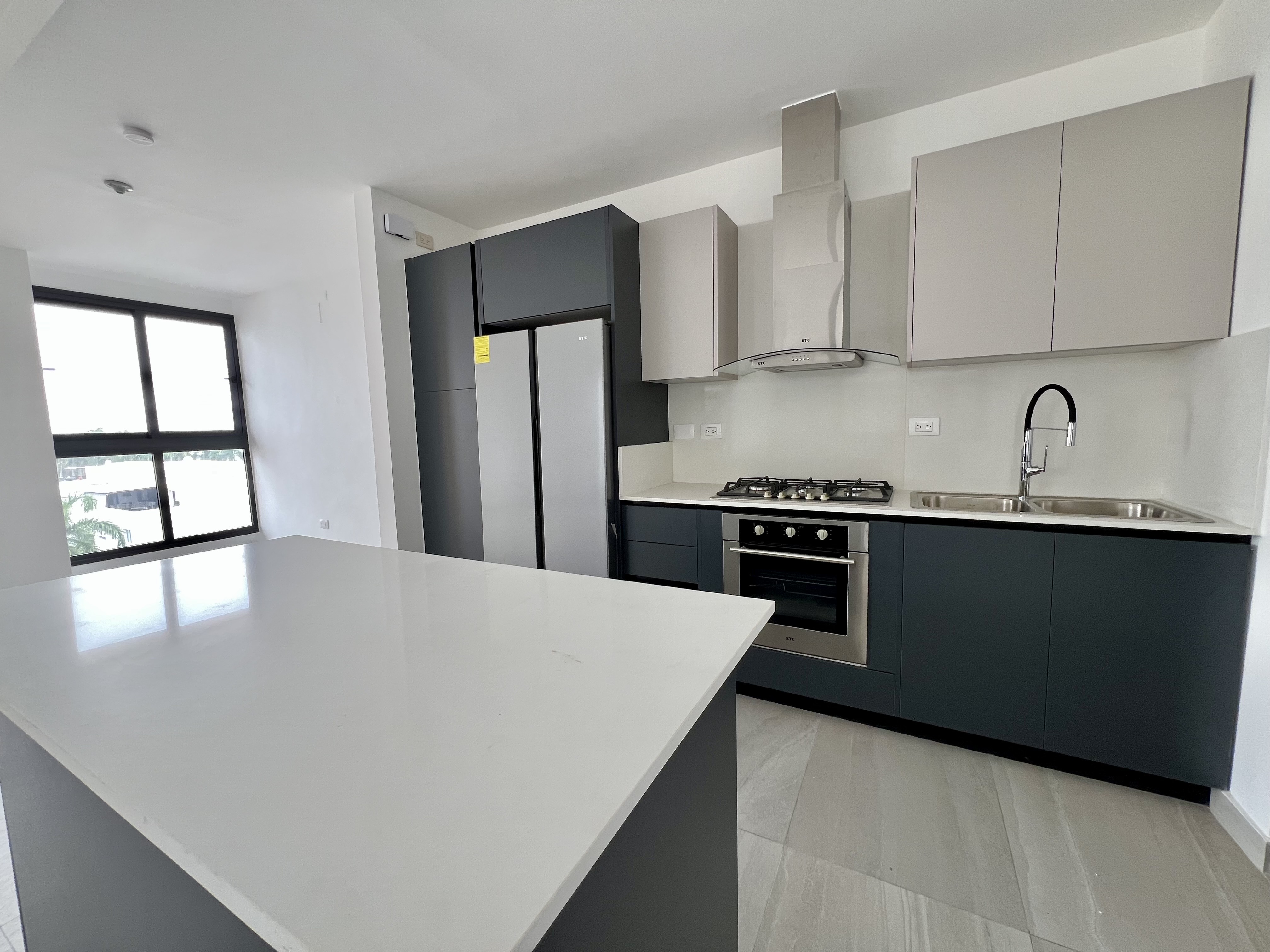 apartamentos - Centrico Apartamento en Renta  a solo pasos de La Unión Medica y Agora Santiago 5