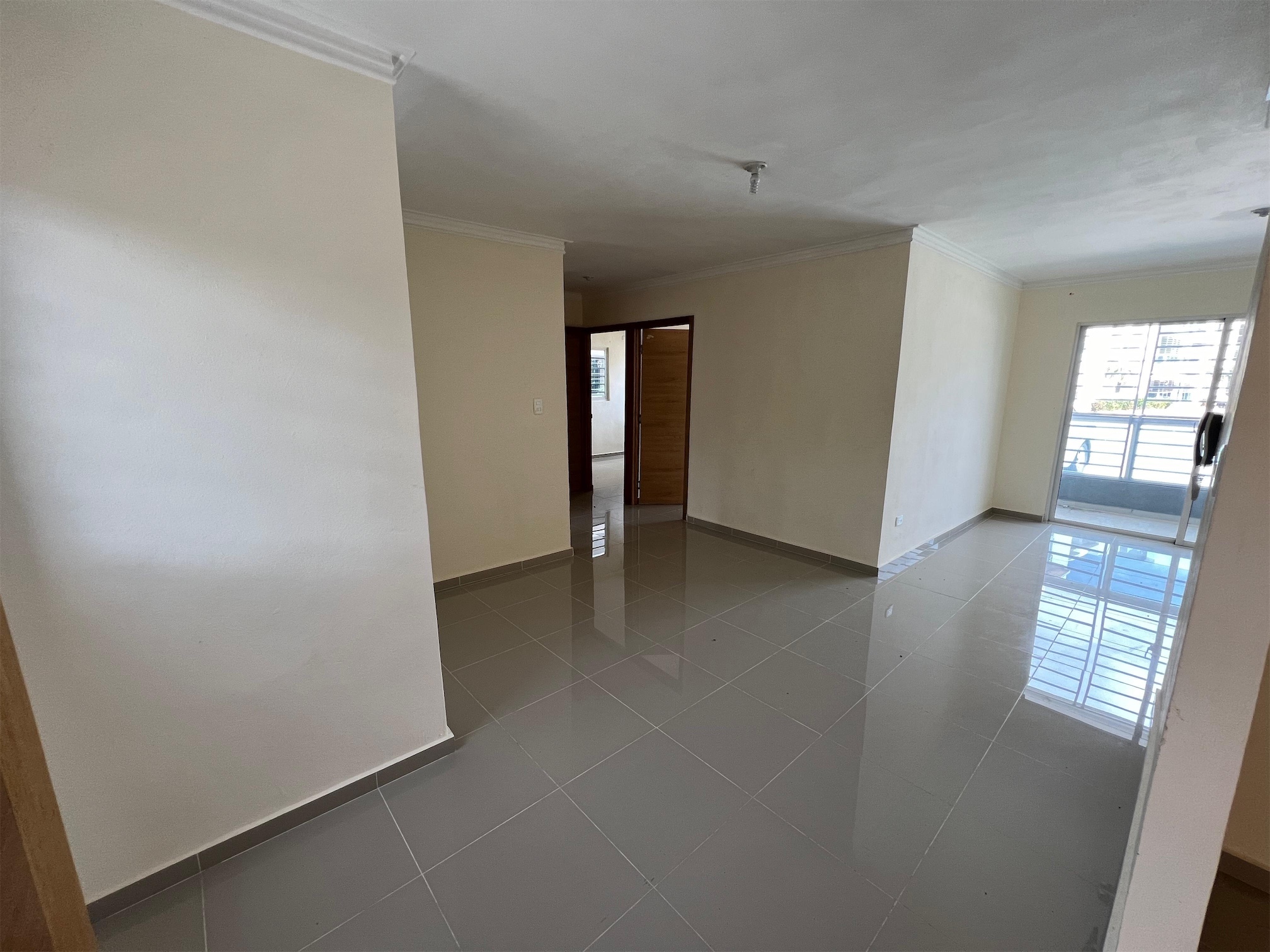 apartamentos - apartamento con patio en la autopista de san Isidro Santo Domingo  9