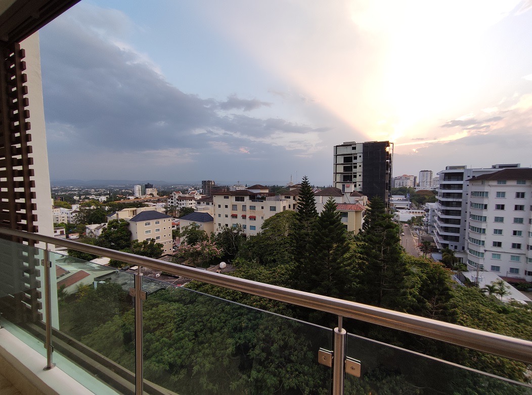 apartamentos - Séptimo nivel de venta en La Esmeralda 0