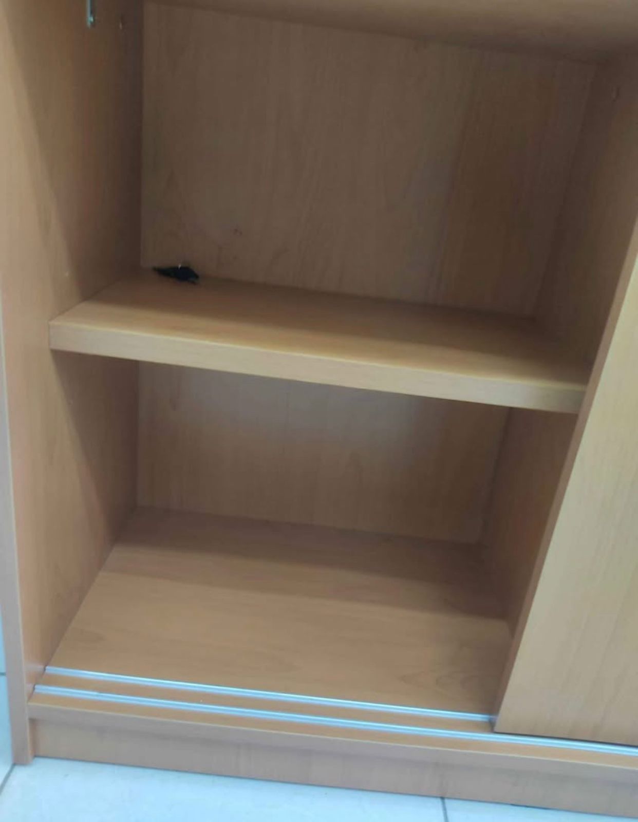 muebles y colchones - Credenza para oficina 2