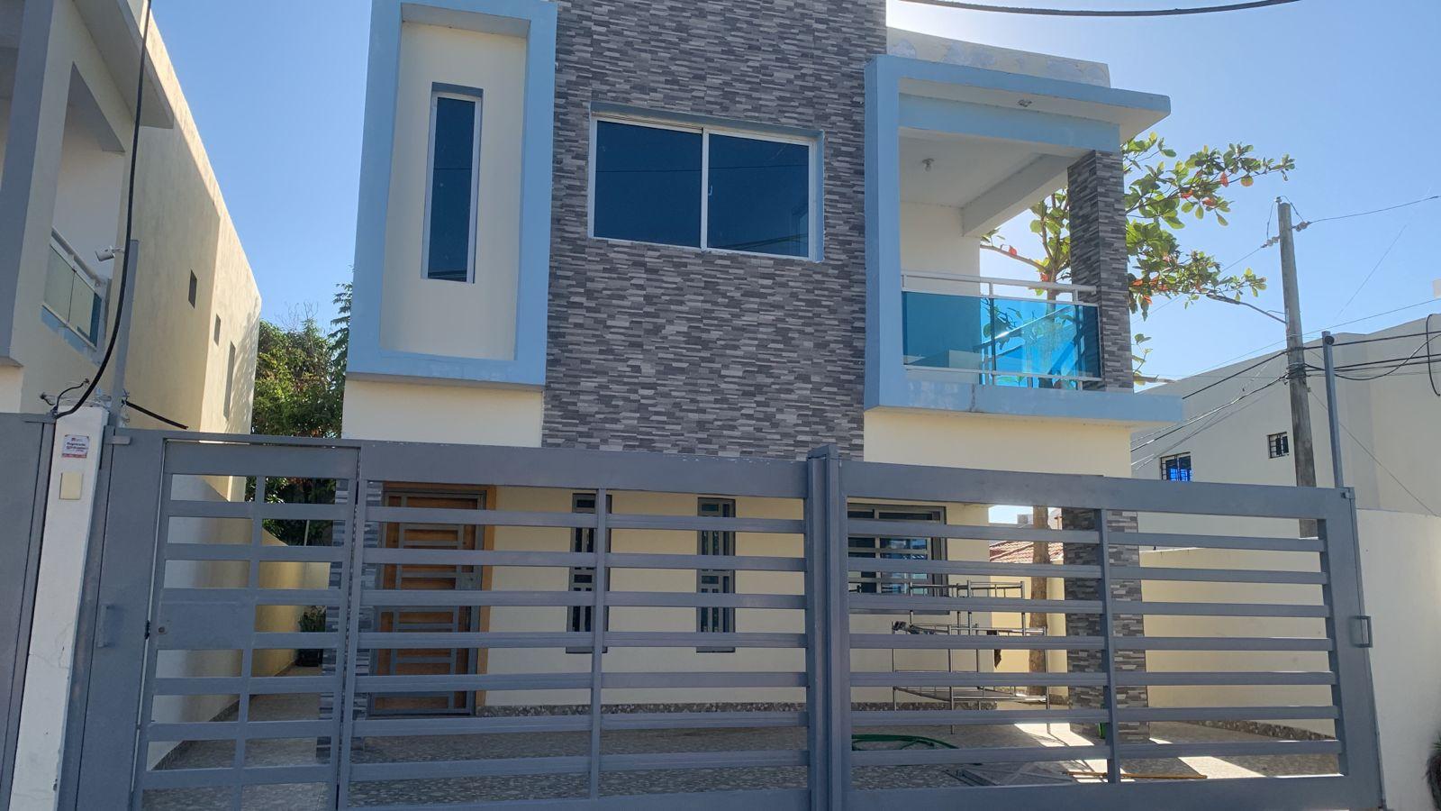casas - Casa nueva con terraza privada . 8