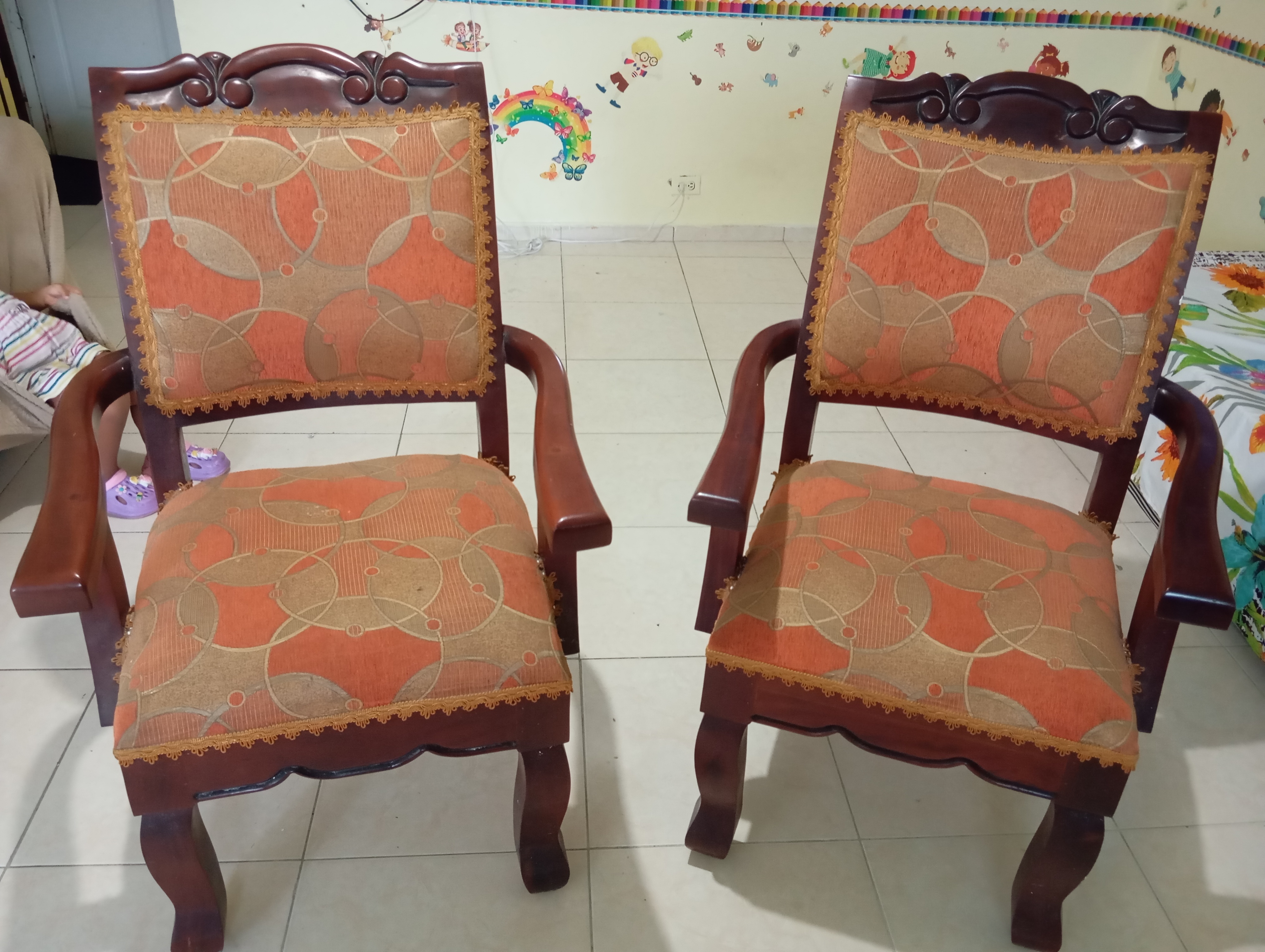 muebles y colchones - Vendo nuevos en caoba usado como nuevos  1