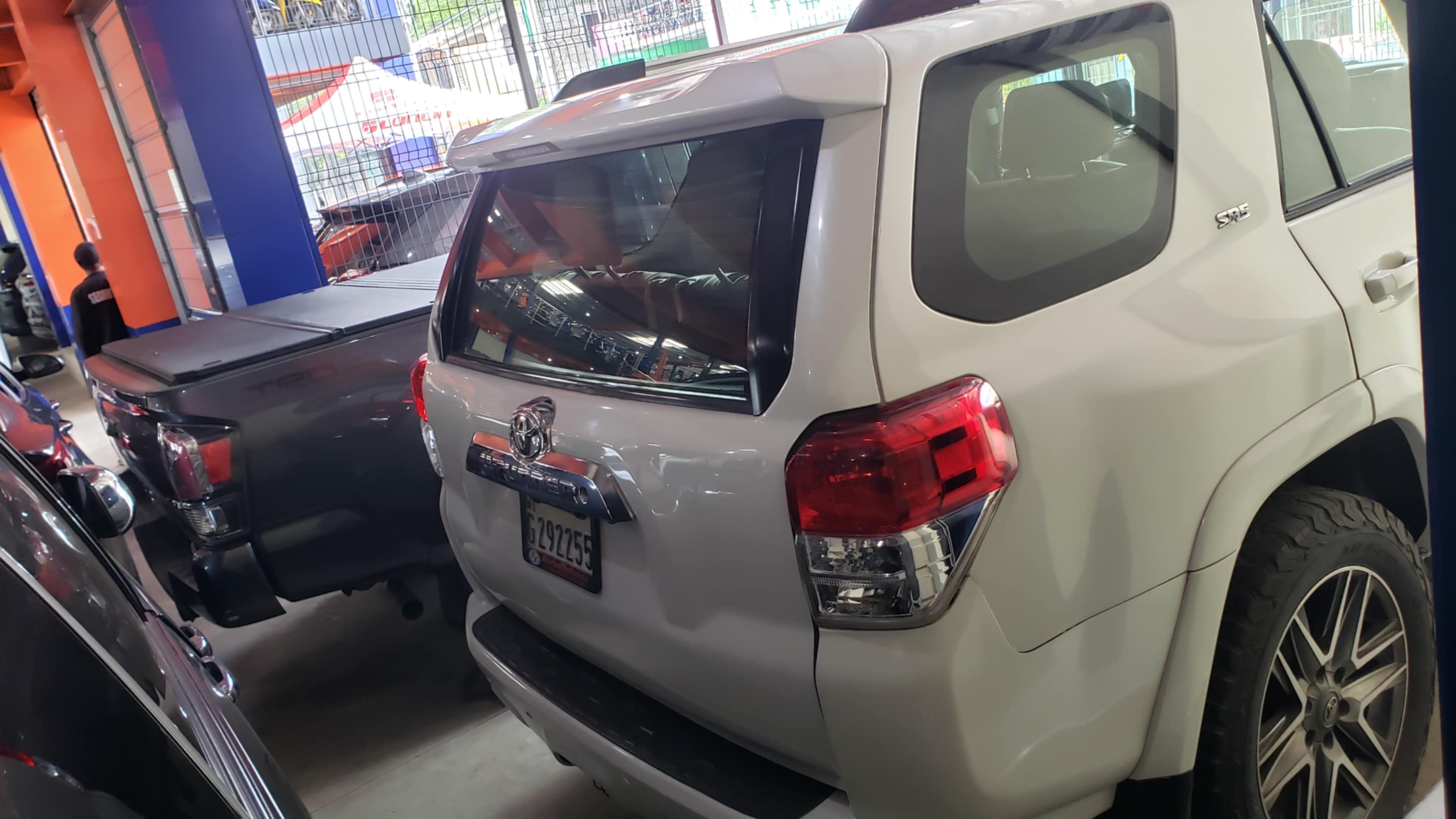 jeepetas y camionetas - TOYOTA 4RUNNER 2013 4