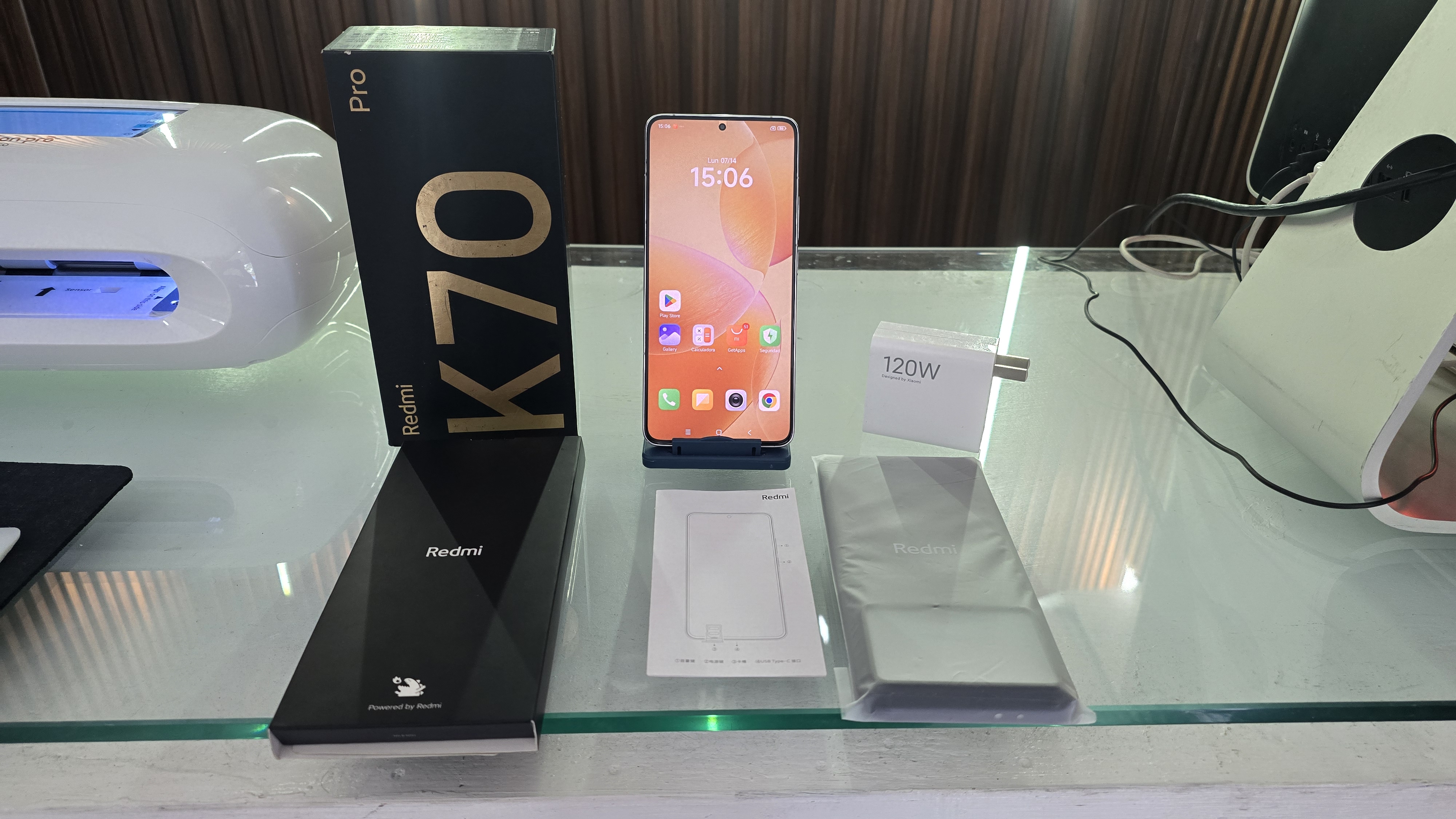 celulares y tabletas - Xiaomi Redmi K70 Pro 256GB 16GB Ram Snap Dragon 8