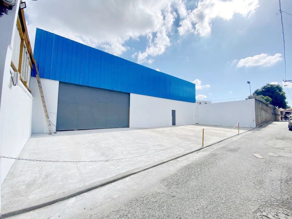 oficinas y locales comerciales - Nave de oportunidad 6