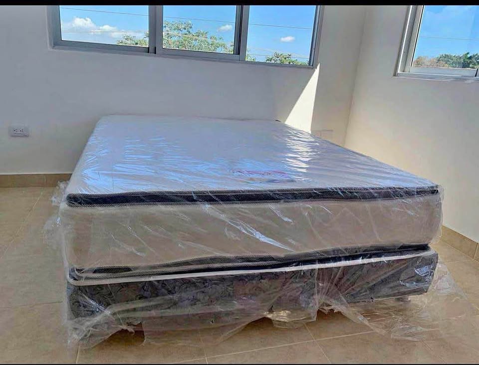 muebles y colchones - base y colchon nuevos de 54 pulgadas