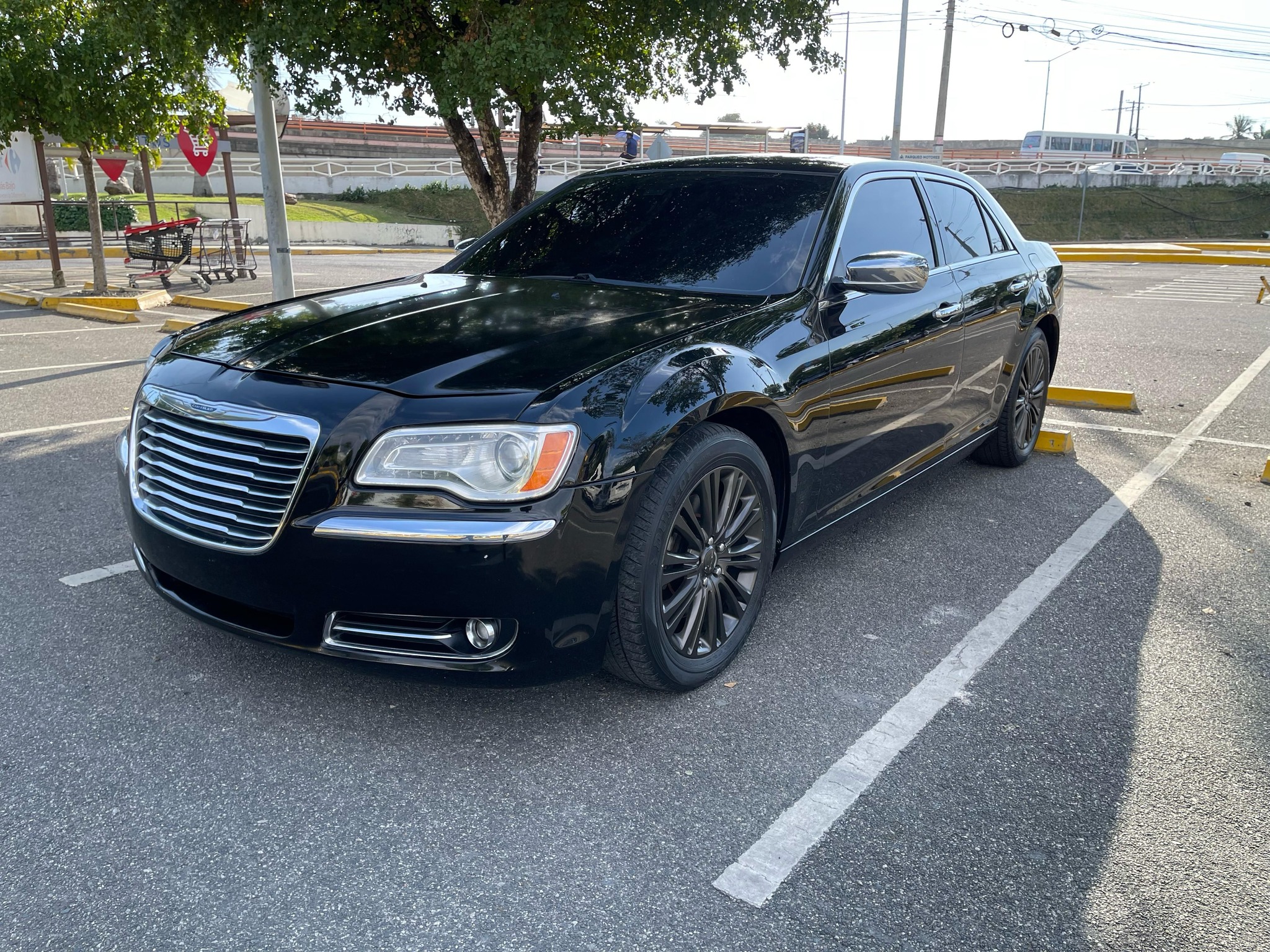 carros - Chrysler 300C. AWD  Año 2014 8