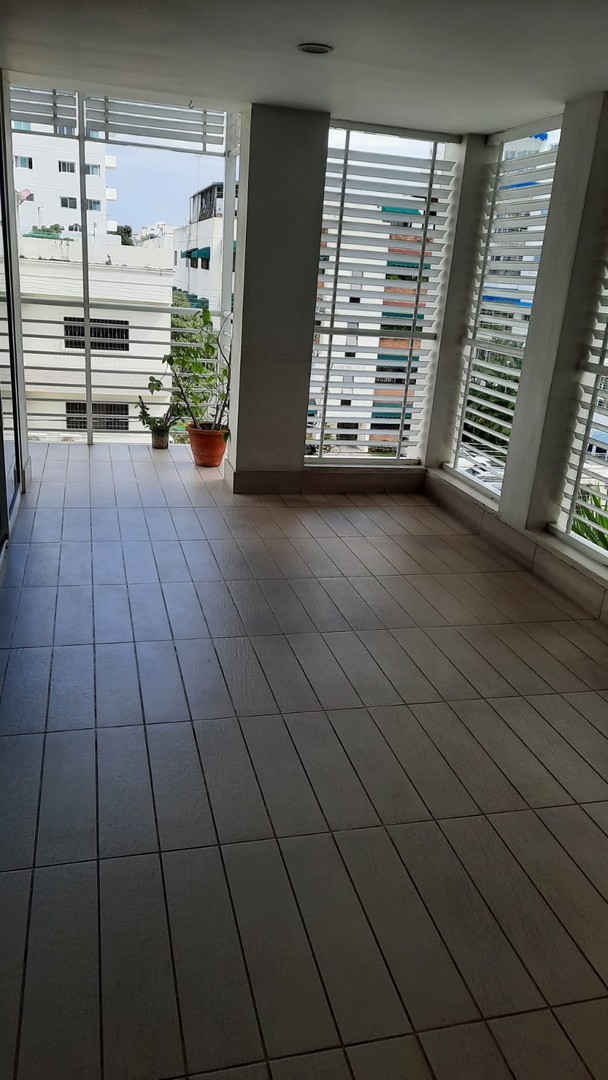 apartamentos - Se vende apartamento en Evaristo Morales 7