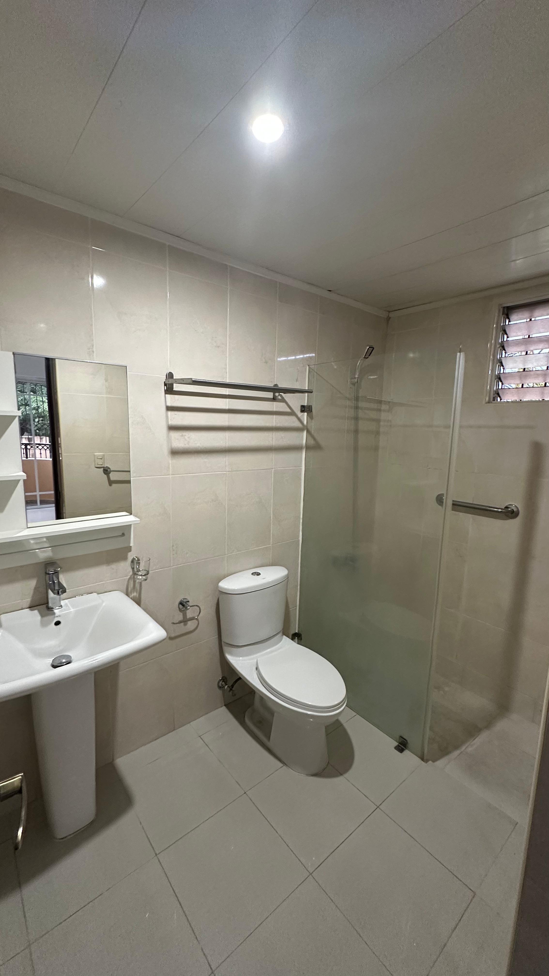apartamentos - Apartamento en Gazcue 3 habitaciones-vacío 4