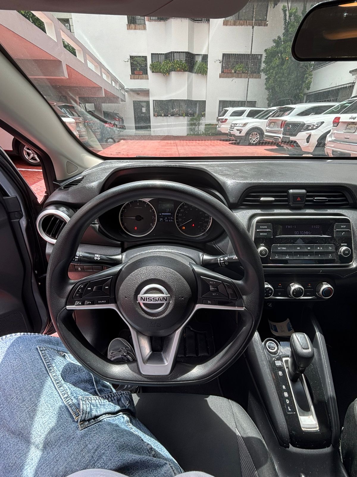 carros - Nissan Versa año 2022 2